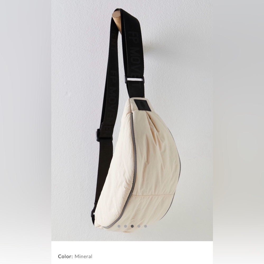 Free People Bulls Eye Sling Bag in Color Mineral NWT - Picture 3 of 10